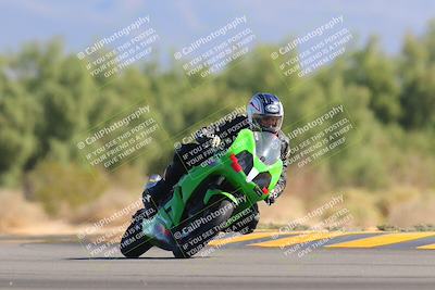 media/Nov-06-2022-SoCal Trackdays (Sun) [[208d2ccc26]]/Turn 7 Set 1 (1050am)/